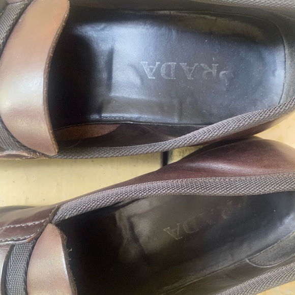 Prada Brown Leather slip on Loafers with Signature side Buckle Loafer - Picture 2 of 14